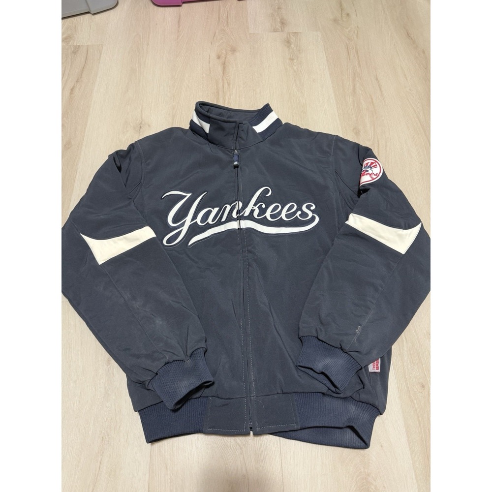 Majestic Men's Large 2009 World Series Therma Base Full Zip Softshell Jacket